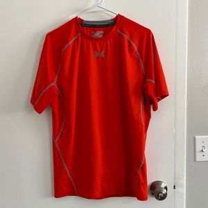 Under Armour tshirt